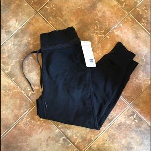 lululemon “Press Pause Jogger”